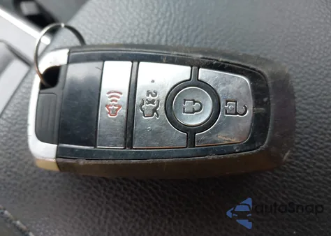 2017 Ford Fusion Se z USA, uszkodzony, nr VIN 3FA6P0HD1HR225767